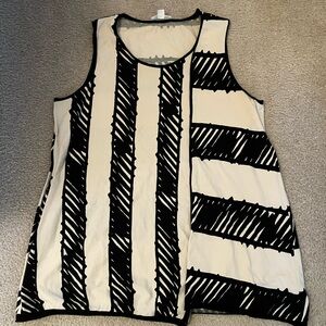LUUKAA Black and White Striped Women's Top. NWOT. Size 14.
